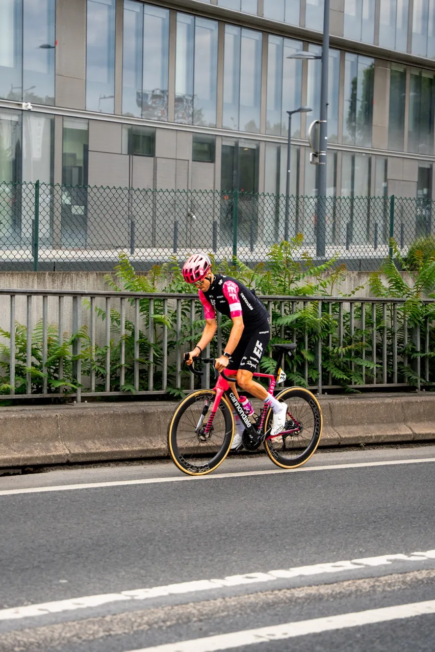 tour de france course cycliste france cyclisme professionnel étape tour de france peloton tour de france compétition cyclisme