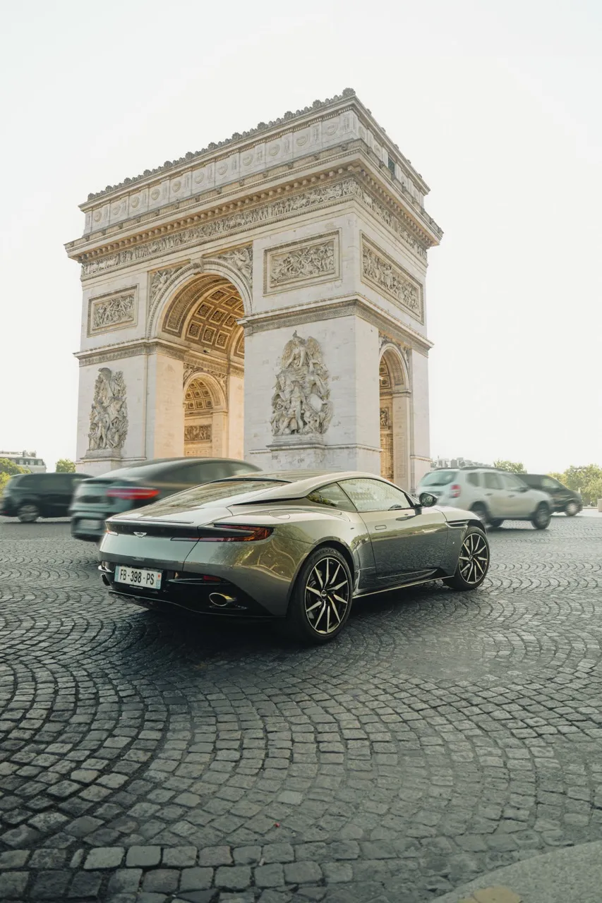 Photo, luxe, Paris, Arc de triomphe, aston martin, auto, automotive